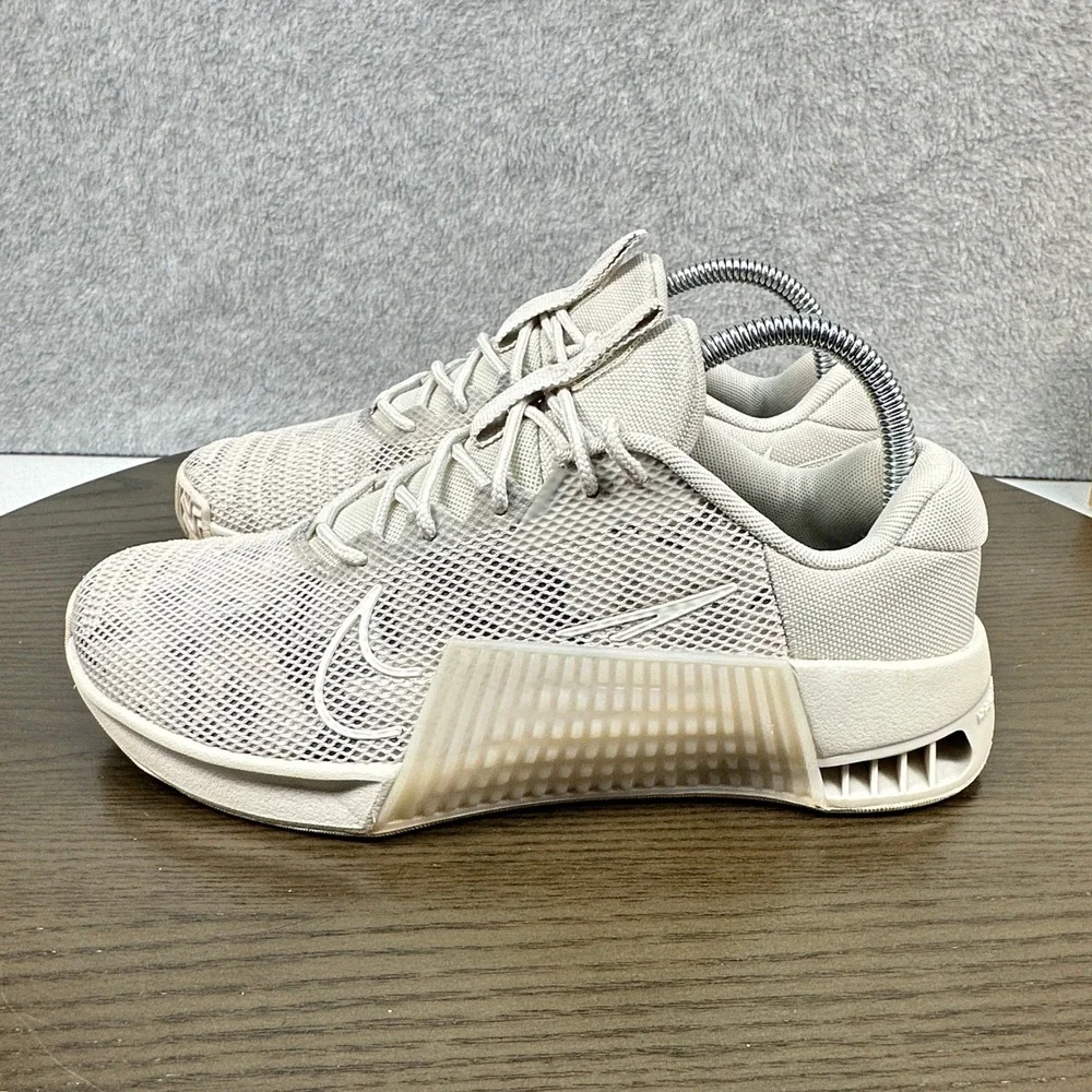 Nike Metcon 9 AMP Light Bone Sail Orewood Womens Size 8.5 Gym Shoes DZ2539-002